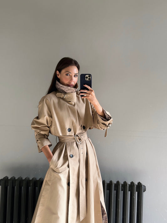 'VERSAILLES' SIGNATURE TRENCH COAT CAMEL