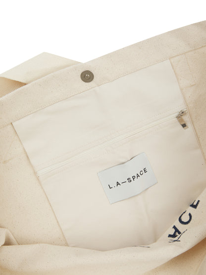 'LOST IN L.A-SPACE' EMBROIDERED TOTE BAG IN CREAM