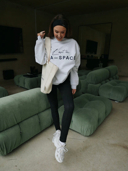 'LOST IN L.A-SPACE' EMBROIDERED SWEATSHIRT IN LIGHT GREY MARL